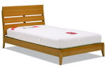 素材にタモ材を贅沢に使用した本格派のベッド